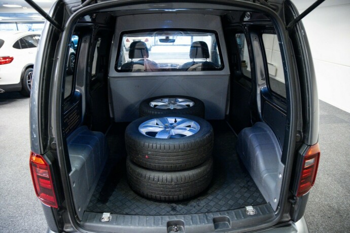 volkswagen-caddy-alltrack-diesel-2017-big-7