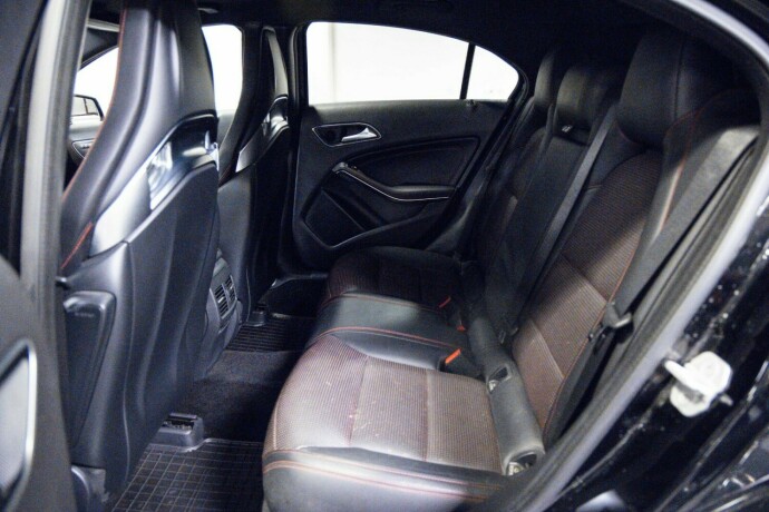 mercedes-benz-a-klasse-bensin-2017-big-8