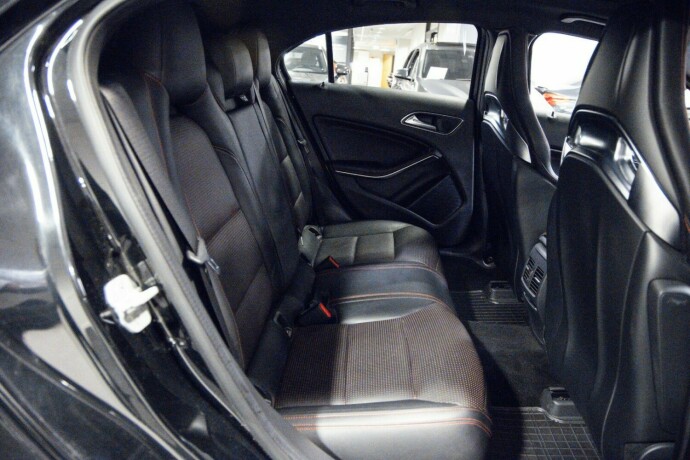 mercedes-benz-a-klasse-bensin-2017-big-9