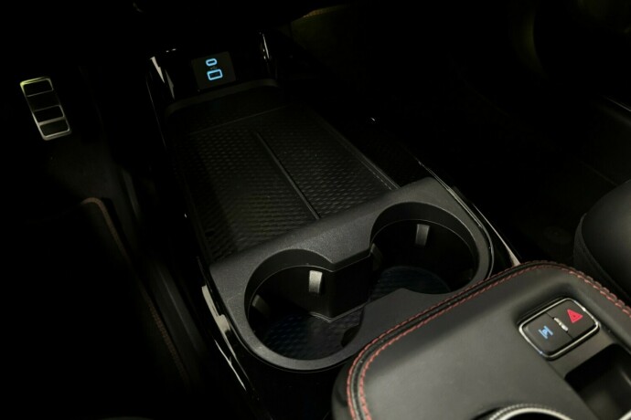 ford-mustang-mach-e-elektrisitet-2022-big-29