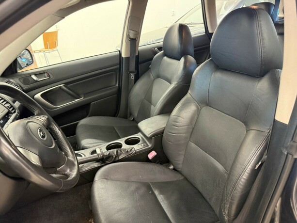 subaru-legacy-bensin-2009-big-25