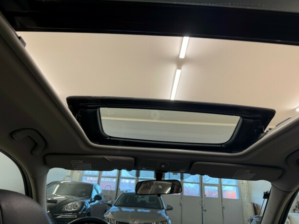 subaru-legacy-bensin-2009-big-20