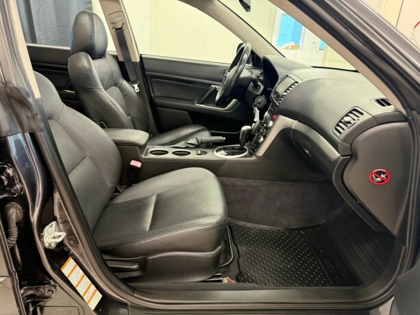 subaru-legacy-bensin-2009-big-15