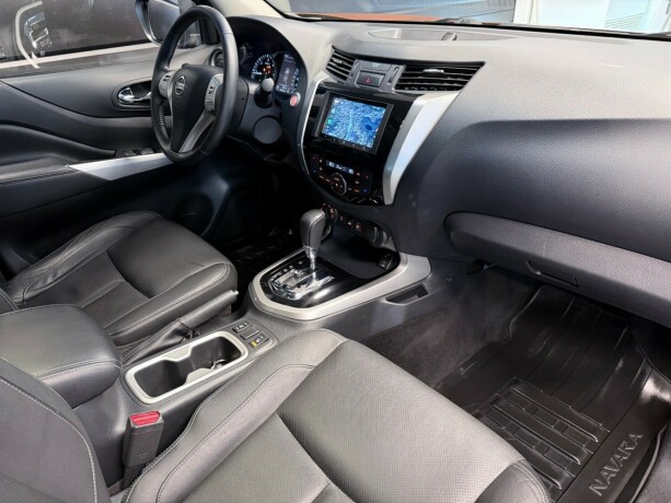 nissan-navara-diesel-2017-big-15