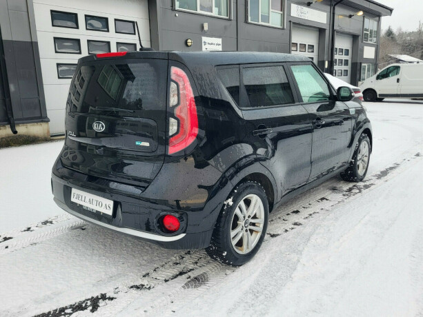 kia-soul-elektrisitet-2018-big-4
