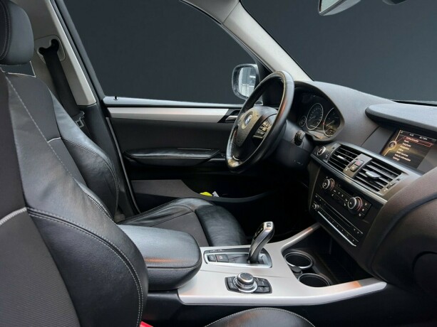 bmw-x3-diesel-2011-big-11