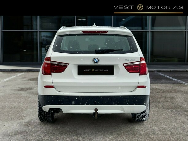 bmw-x3-diesel-2011-big-5