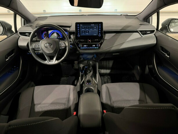 toyota-corolla-elektrisitetbensin-2019-big-13