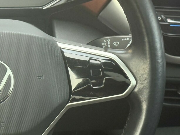 volkswagen-id4-elektrisitet-2021-big-43