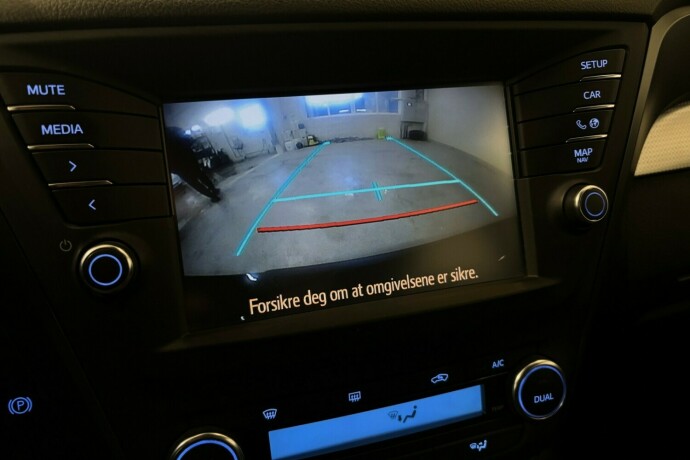 toyota-avensis-bensin-2019-big-23