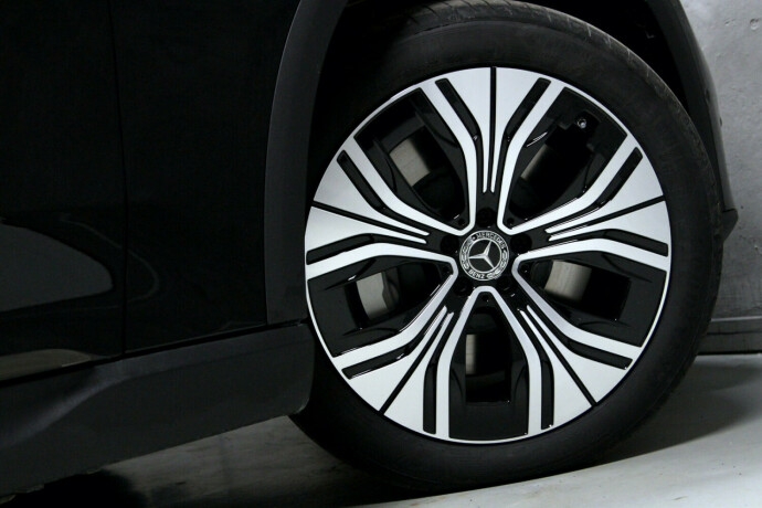 mercedes-benz-eqe-suv-elektrisitet-2025-big-30