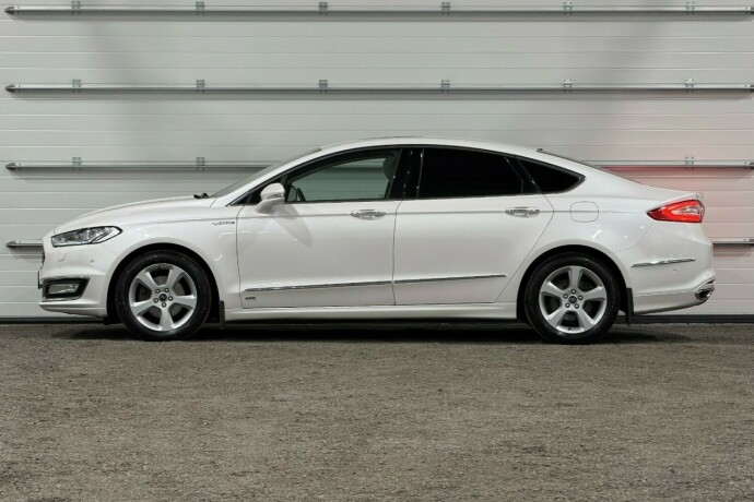 ford-mondeo-diesel-2017-big-4