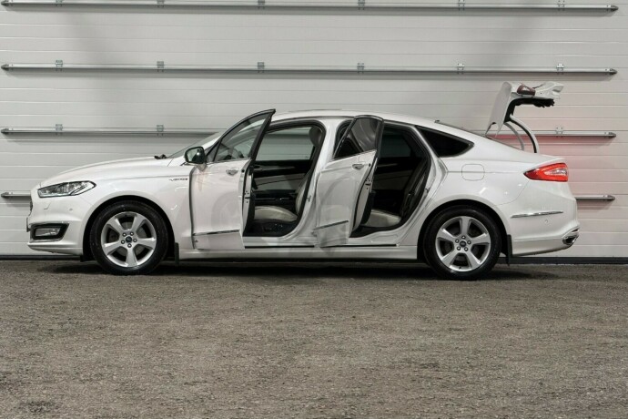 ford-mondeo-diesel-2017-big-5