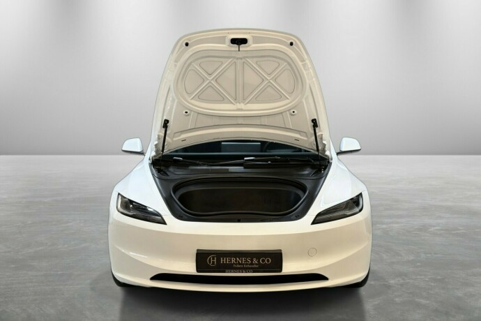 tesla-model-3-elektrisitet-2025-big-4