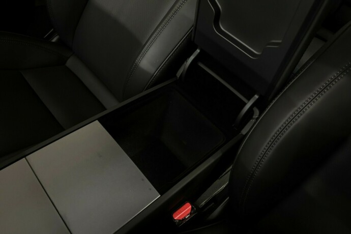 tesla-model-3-elektrisitet-2025-big-34