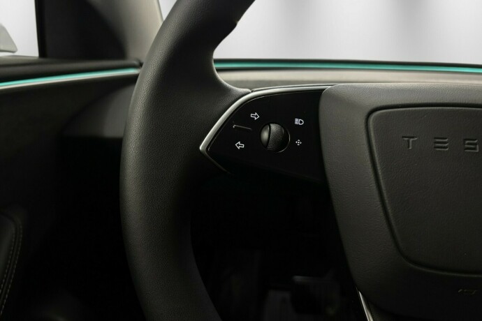 tesla-model-3-elektrisitet-2025-big-19