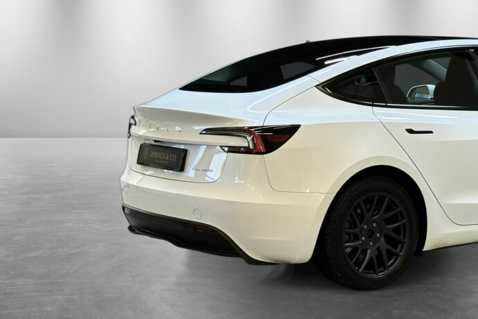 tesla-model-3-elektrisitet-2025-big-8