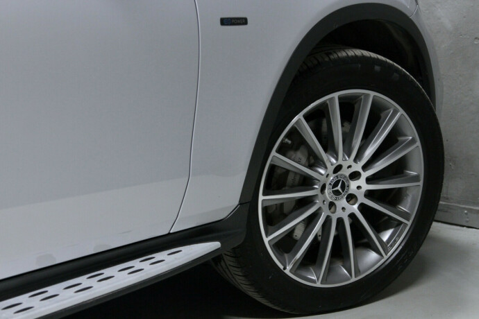 mercedes-benz-glc-plug-in-petrol-2018-big-36