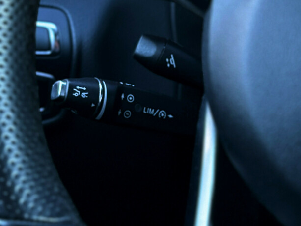 mercedes-benz-glc-elektrisitetbensin-2018-big-15