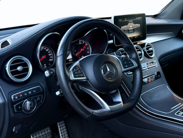 mercedes-benz-glc-elektrisitetbensin-2018-big-24