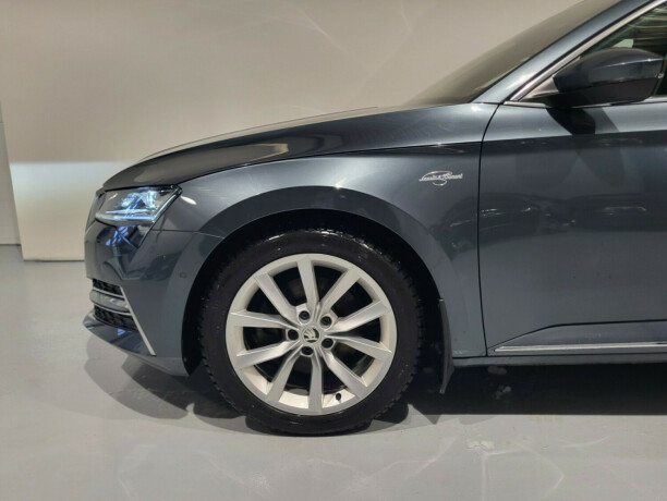 skoda-superb-elektrisitetbensin-2021-big-6