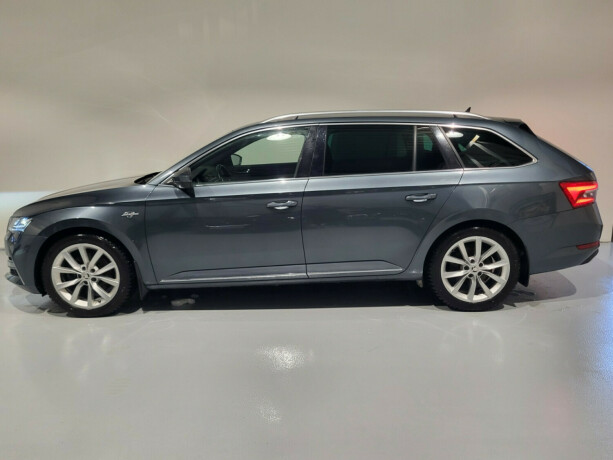 skoda-superb-elektrisitetbensin-2021-big-5