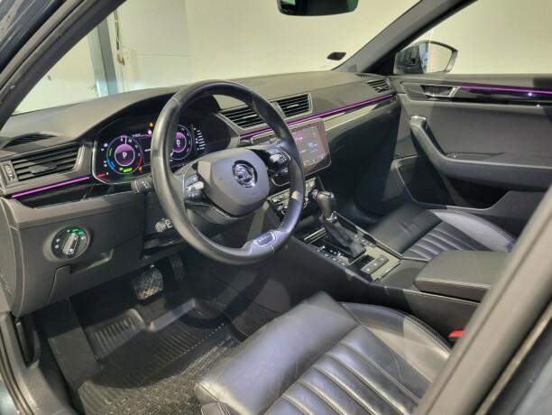 skoda-superb-elektrisitetbensin-2021-big-14