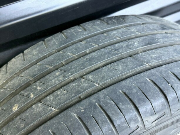 toyota-corolla-bensin-2009-big-27