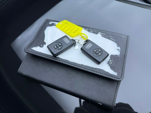 toyota-corolla-bensin-2009-big-28