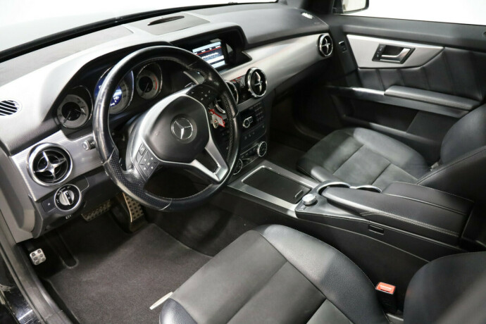 mercedes-benz-glk-diesel-2012-big-5