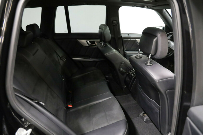 mercedes-benz-glk-diesel-2012-big-11