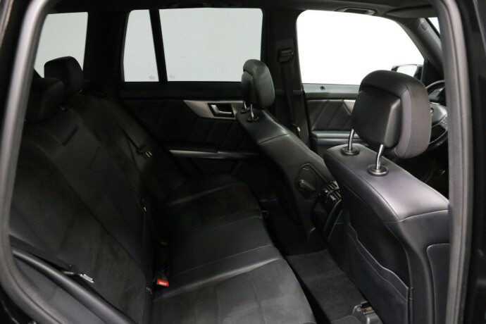 mercedes-benz-glk-diesel-2012-big-10