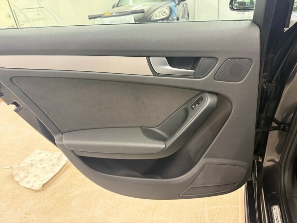 audi-a4-allroad-diesel-2009-big-26