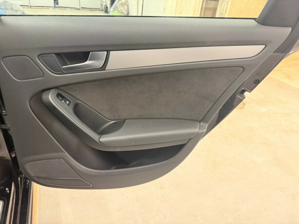 audi-a4-allroad-diesel-2009-big-21