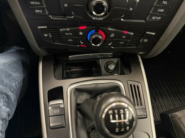 audi-a4-allroad-diesel-2009-big-15