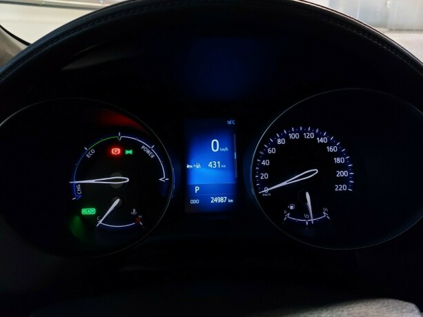 toyota-c-hr-elektrisitetbensin-2017-big-28