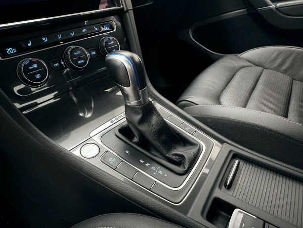 volkswagen-golf-elektrisitet-2018-big-8