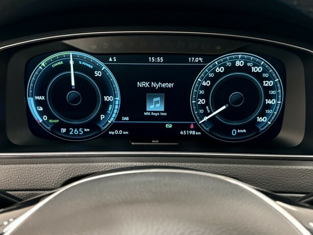 volkswagen-golf-elektrisitet-2018-big-11