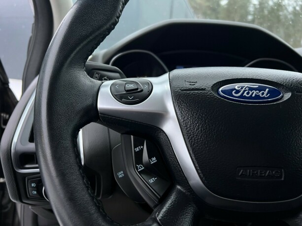 ford-focus-diesel-2012-big-24