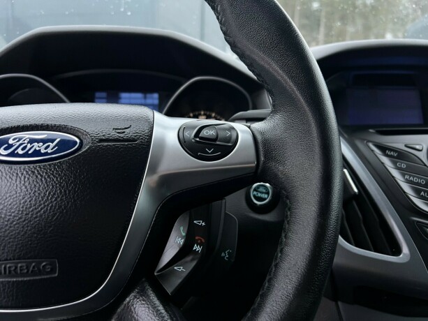 ford-focus-diesel-2012-big-23