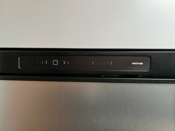 laika-ecovip-3019-2-enkle-senger-senkeseng-truma-6eh-diesel-2026-big-55