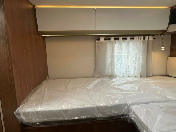 laika-ecovip-3019-2-enkle-senger-senkeseng-truma-6eh-diesel-2026-big-77