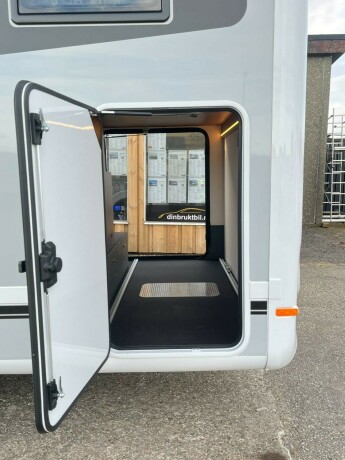 laika-ecovip-3019-2-enkle-senger-senkeseng-truma-6eh-diesel-2026-big-11