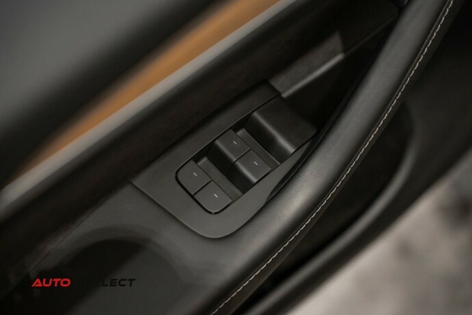 tesla-model-y-elektrisitet-2021-big-24