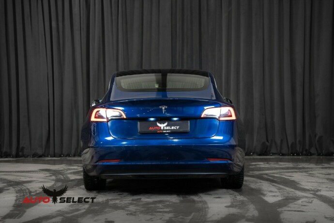 tesla-model-3-elektrisitet-2019-big-8