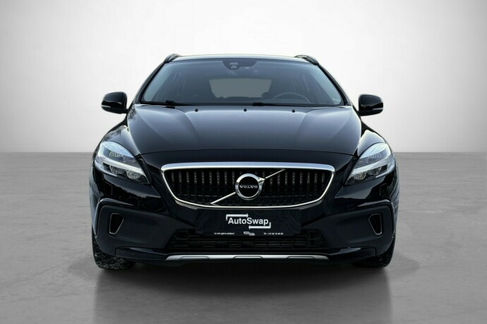 volvo-v40-cross-country-bensin-2019-big-2