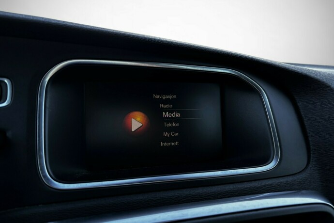 volvo-v40-cross-country-bensin-2019-big-42