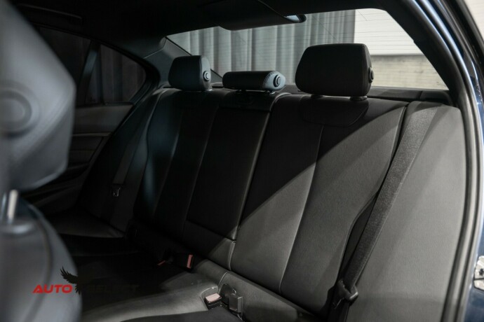 bmw-3-serie-diesel-2012-big-24