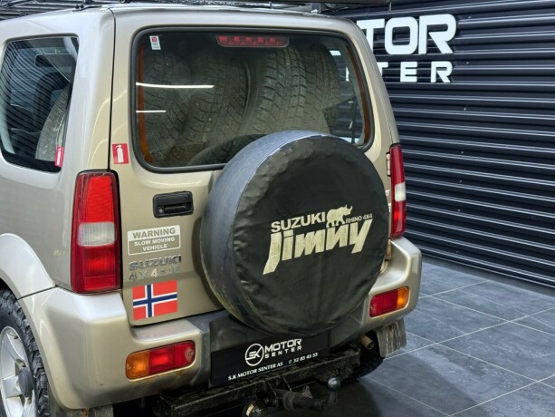 suzuki-jimny-bensin-2007-big-6