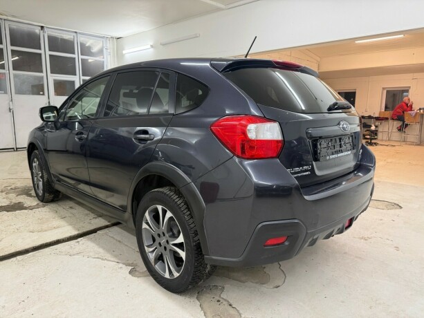 subaru-xv-diesel-2012-big-2